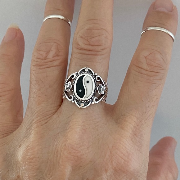 Sterling Silver Statement Yin Yang Ring with Flower, Yoga Rings, Balance of Life - Picture 7 of 12